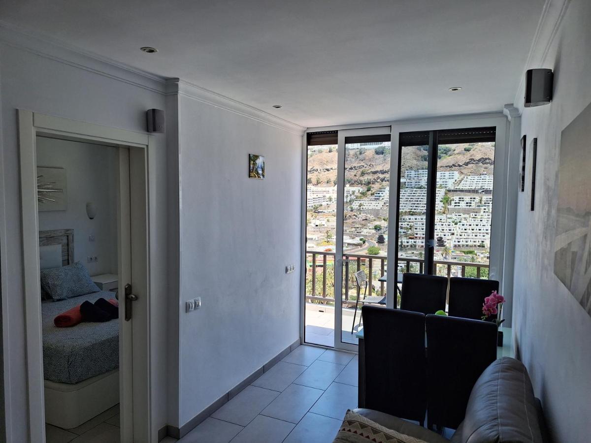 Solaris - Refurbished, Top Floor, Sea Views Puerto Rico  Buitenkant foto